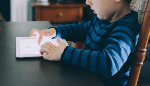 『スマイルゼミ』のメリットとデメリット｜小中学生のタブレット学習で成績は上がる？